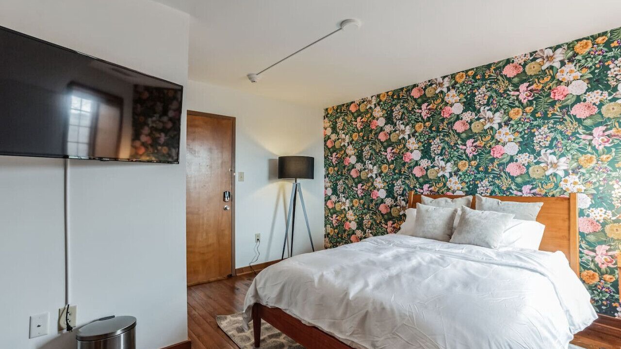 Photo of Others in Cheyney