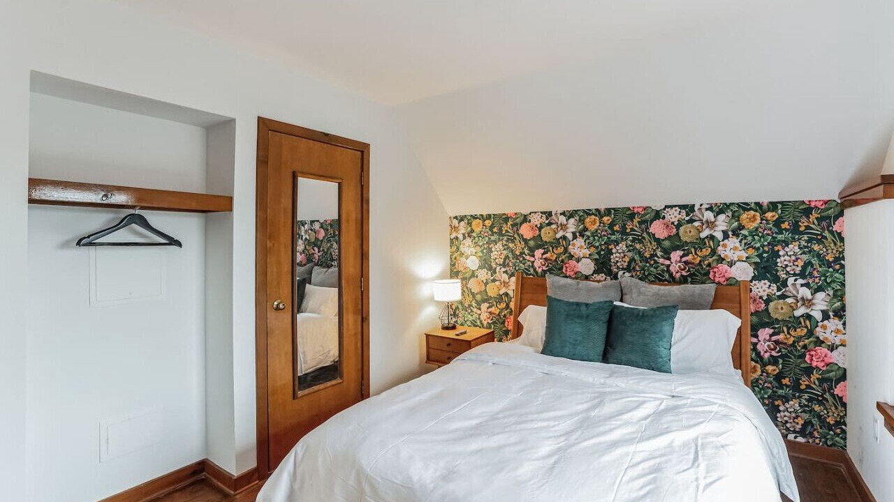 Photo of Others in Cheyney