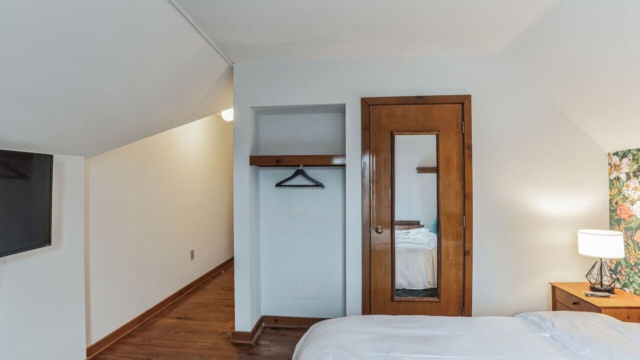 Photo of Others in Cheyney