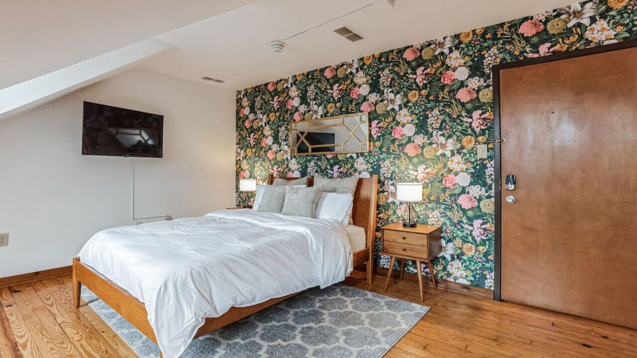 Photo of Others in Cheyney