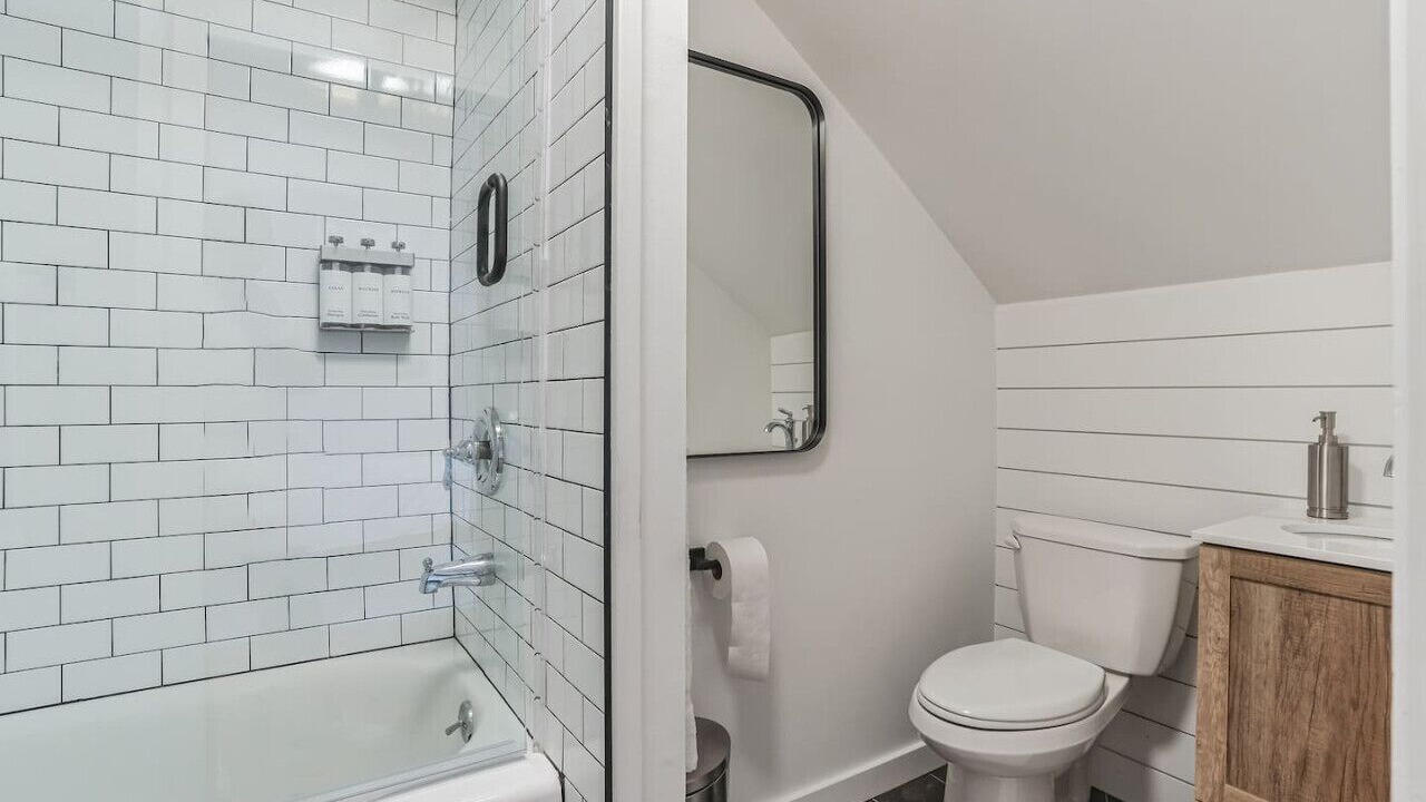 Photo of Bathroom in Cheyney