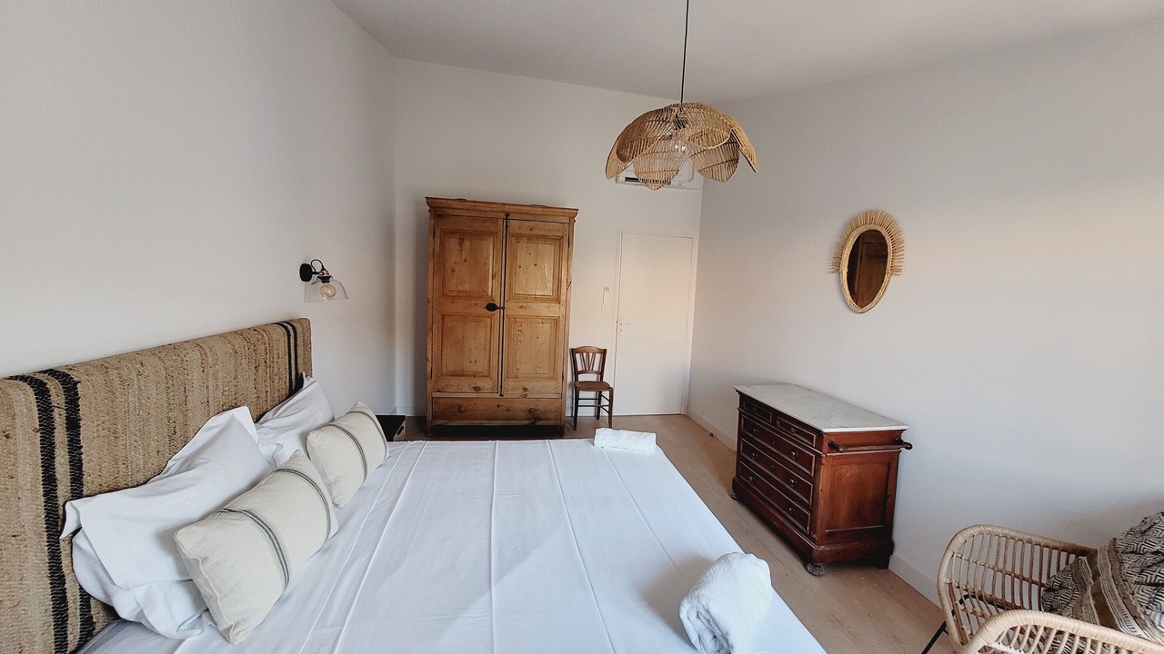 Photo of Bedroom in Villeneuve-les-Beziers