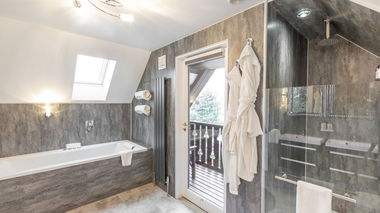 Photo of Bathroom in Drymen