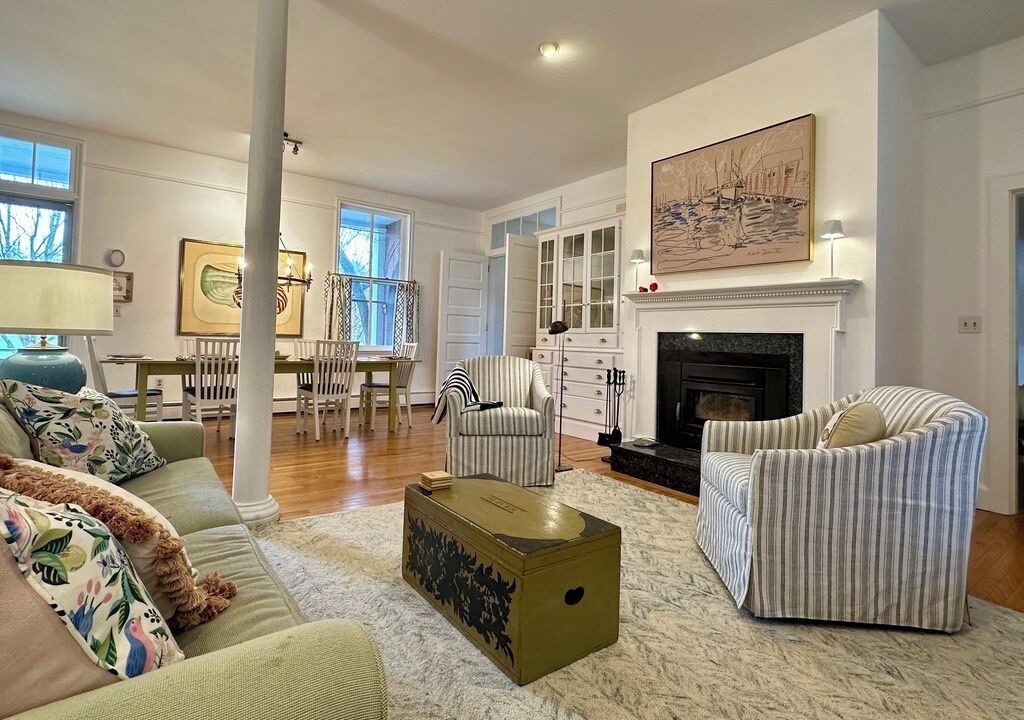 Photo of Livingroom in Portland