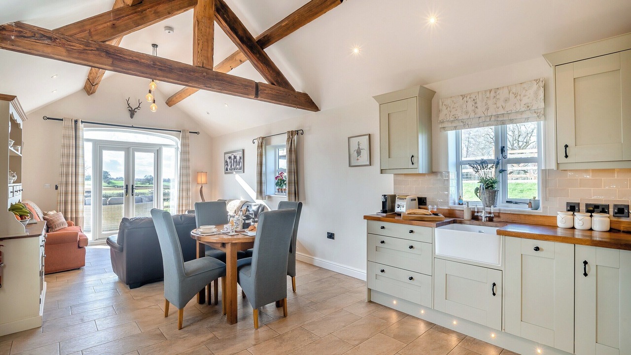 Photo of Others in Crewe