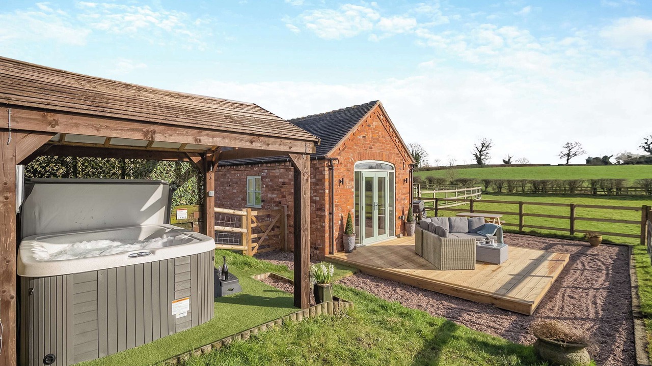 Photo of Others in Crewe