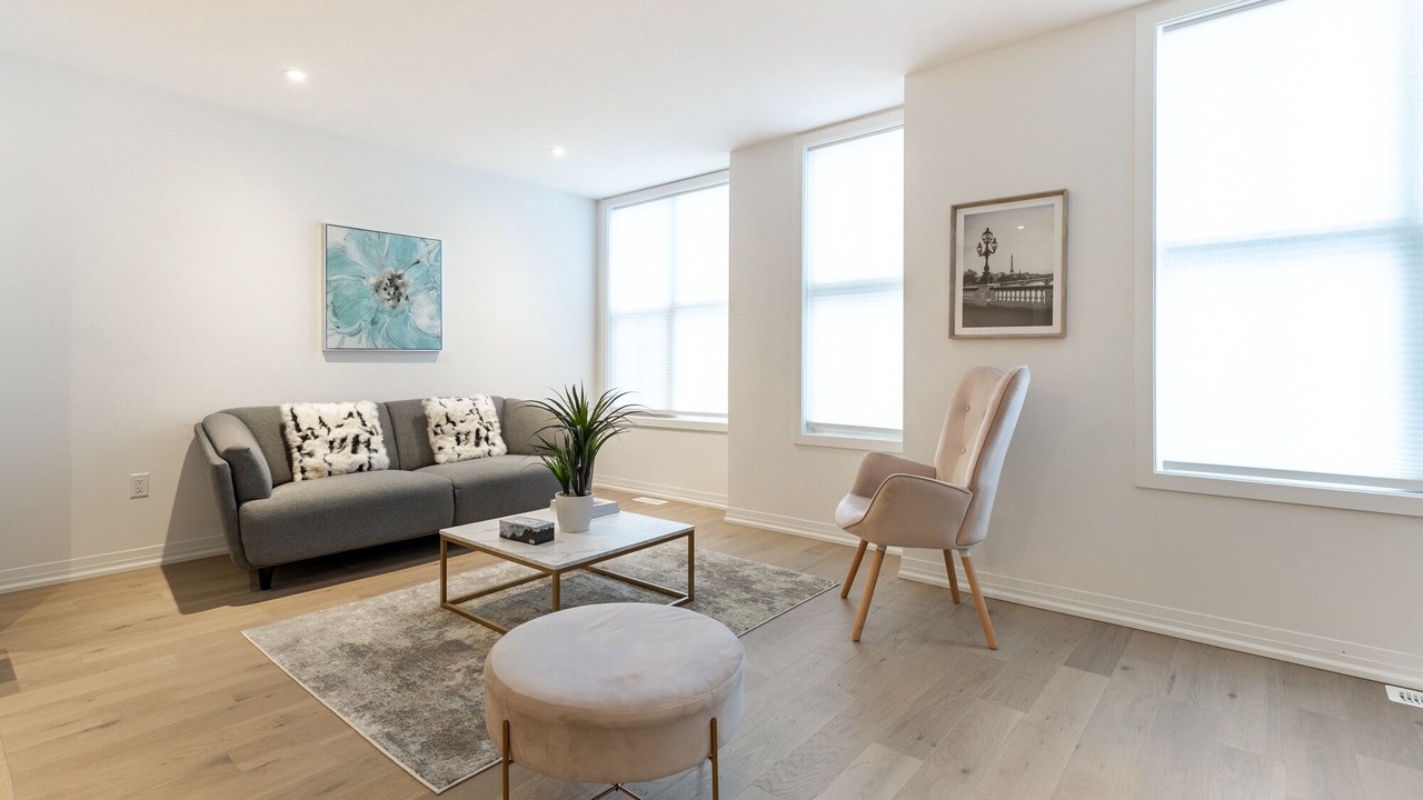 Photo of Livingroom in Unionville