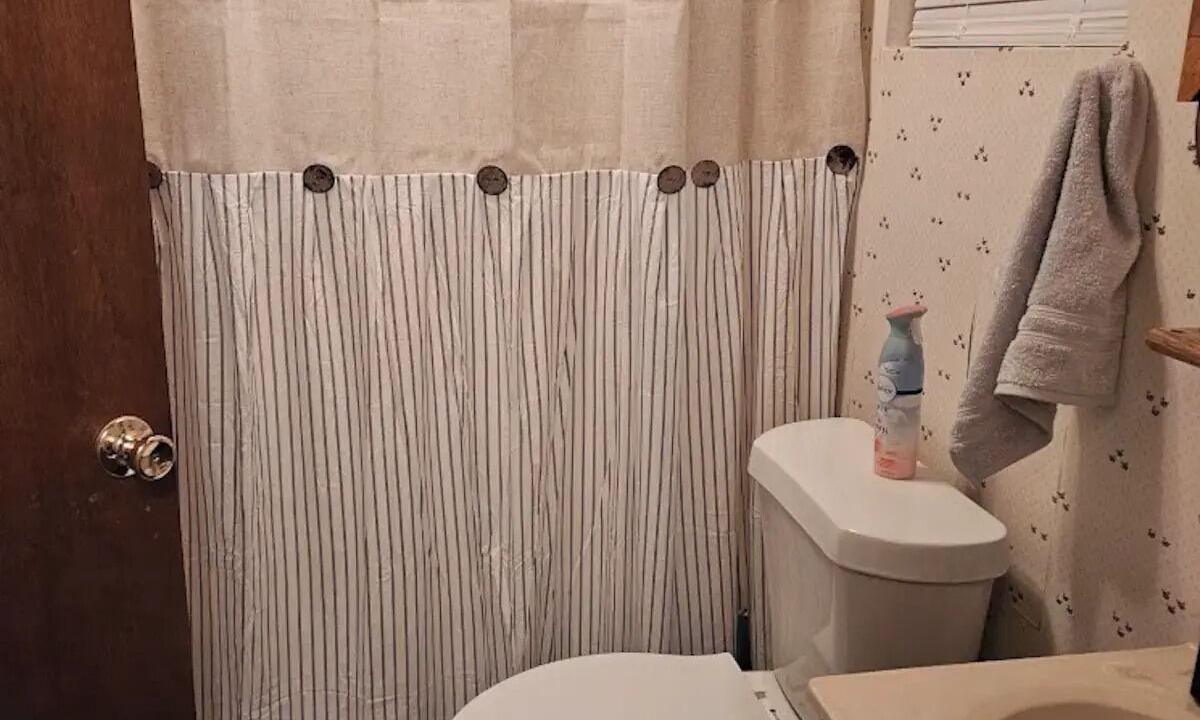 Photo of Bathroom in Goldsboro