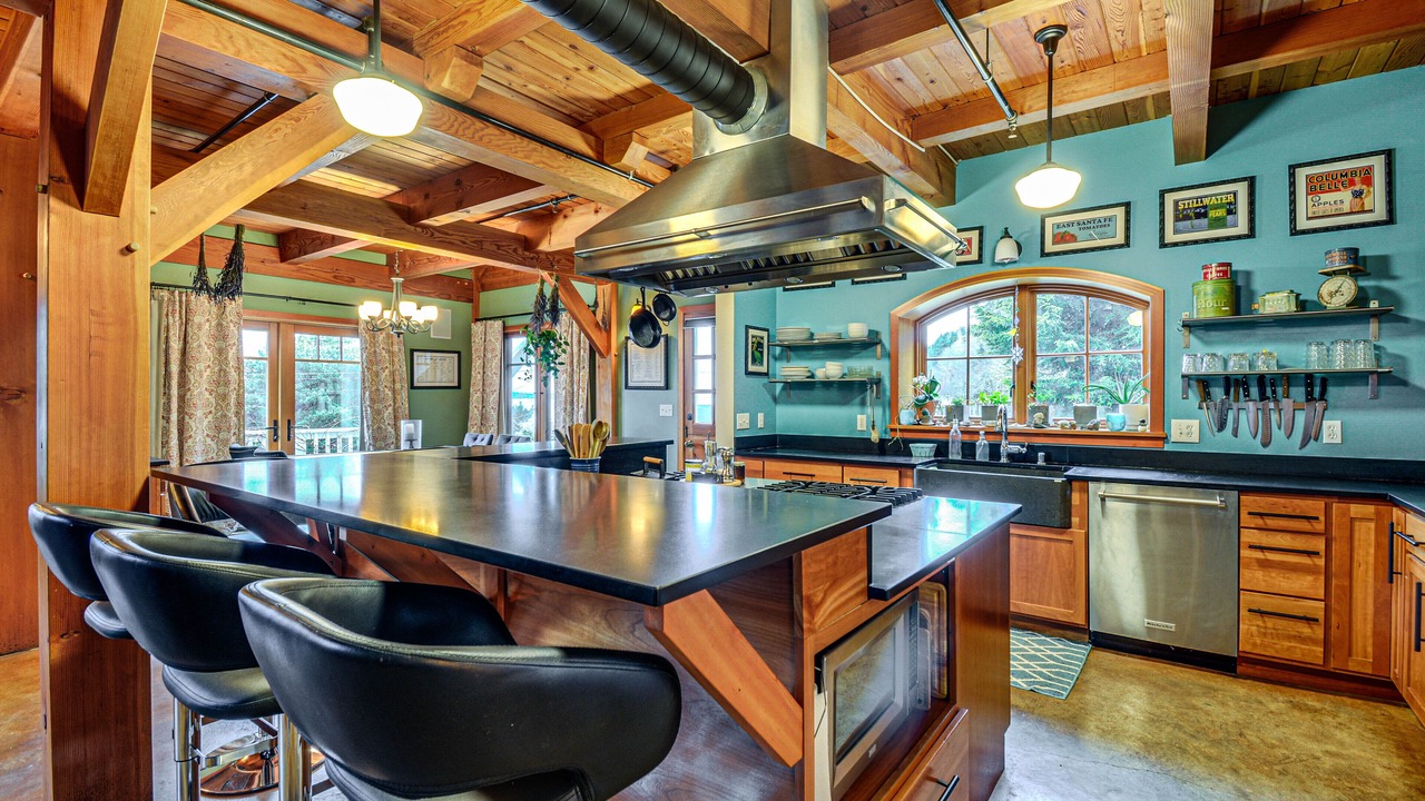 Photo of Kitchen in Vashon Island