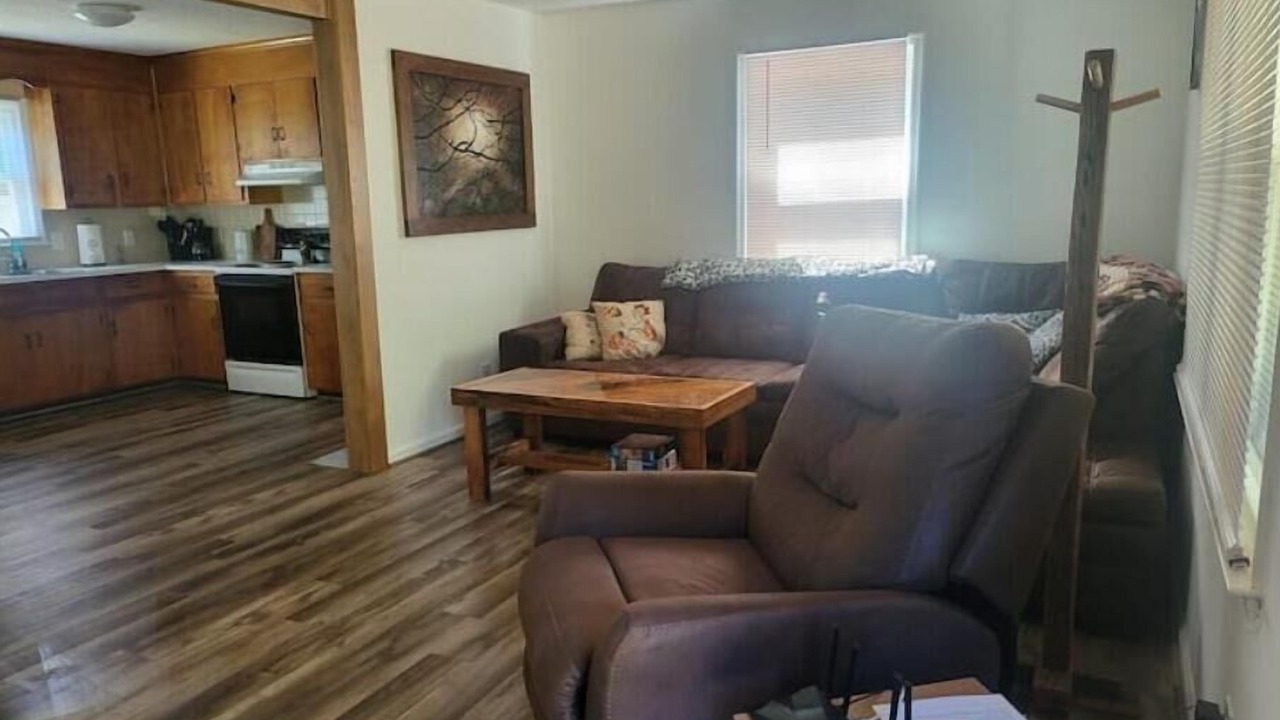 Photo of Livingroom in Monroe