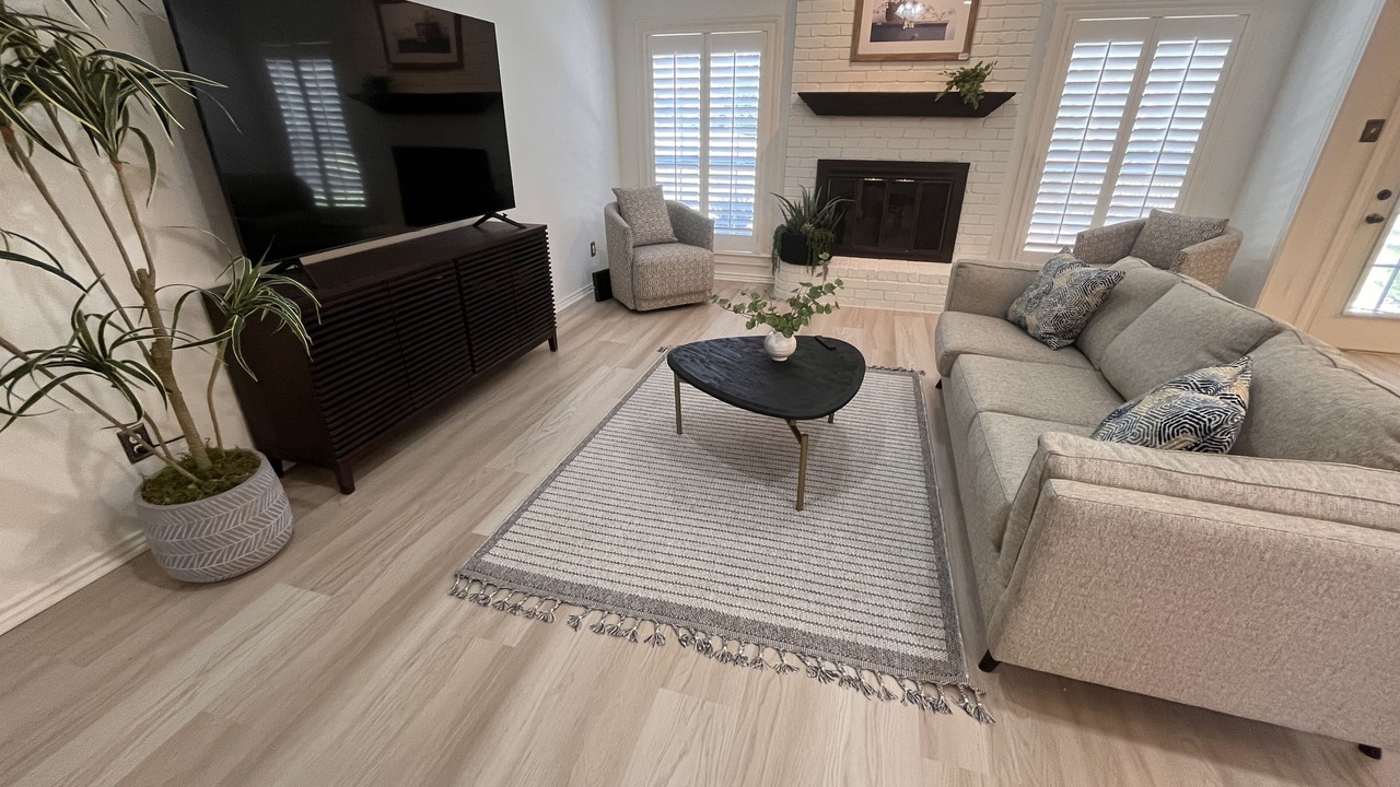 Photo of Livingroom in College Station