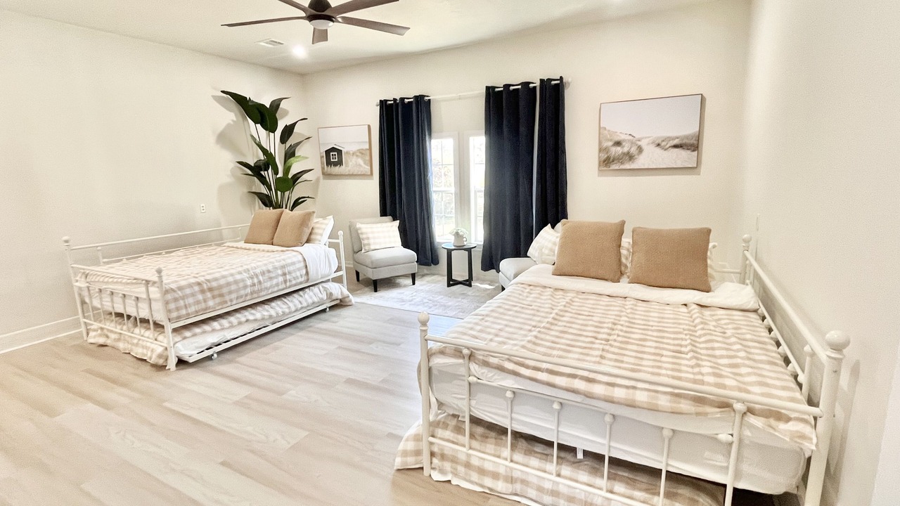 Photo of Bedroom in College Station