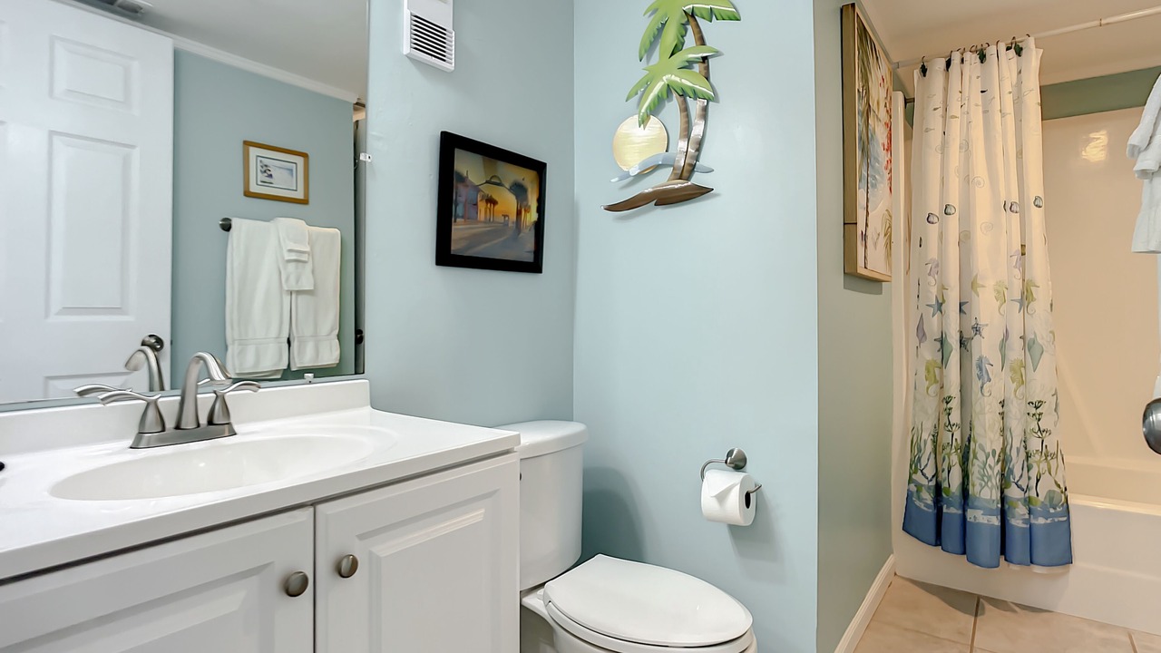 Photo of Bathroom in New Smyrna Beach