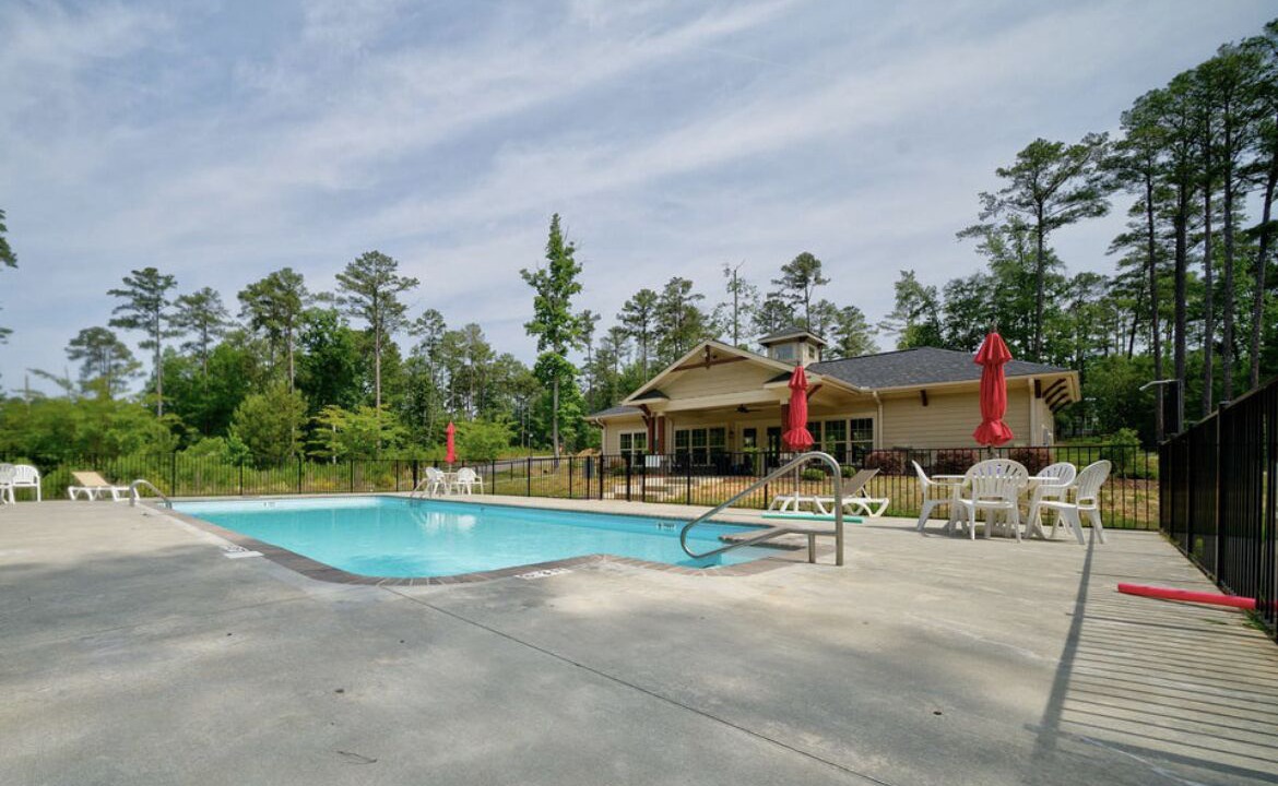 Photo of Outdoor in Whispering Pines