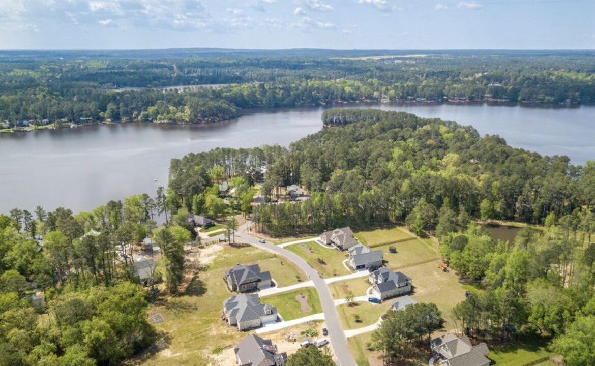 Photo of Outdoor in Whispering Pines