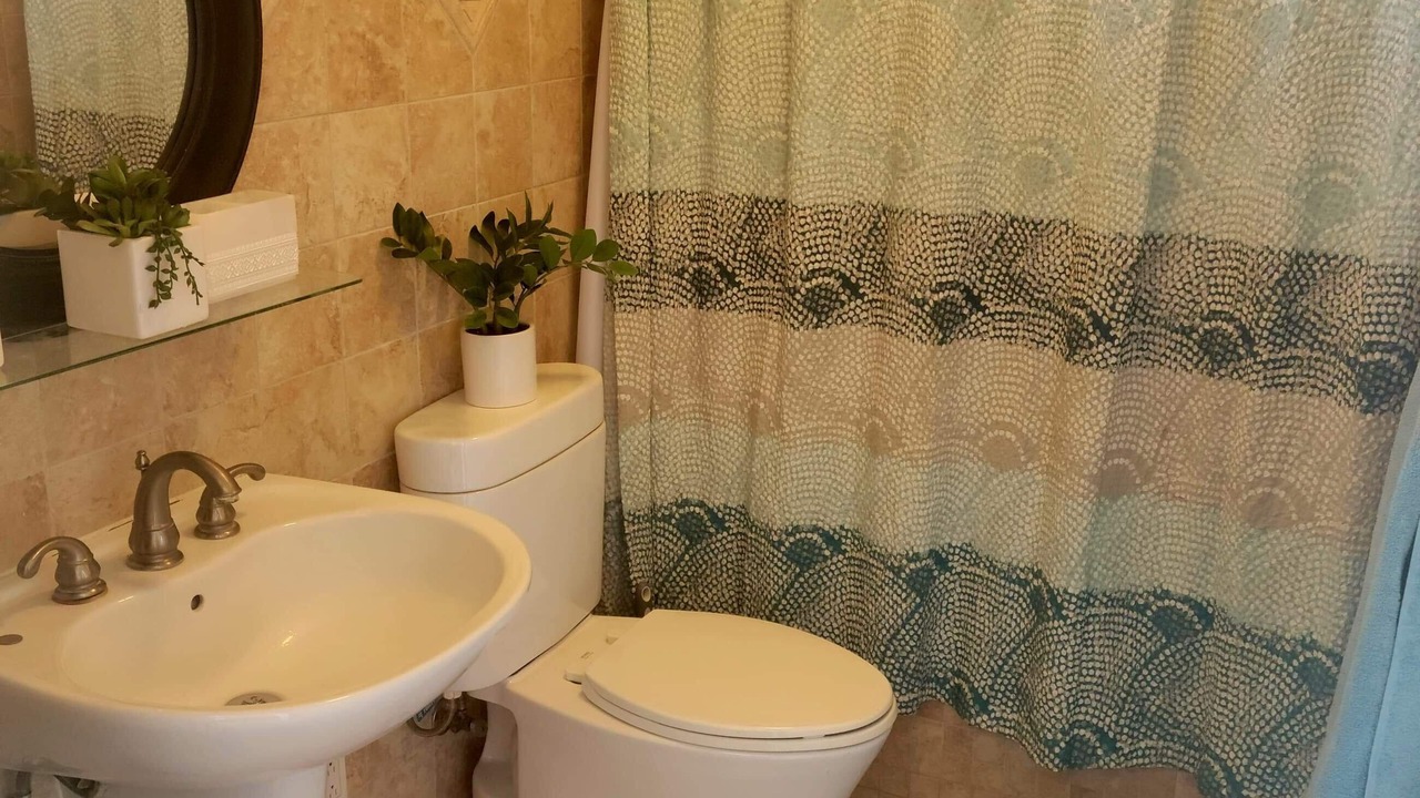 Photo of Bathroom in Winter Gardens