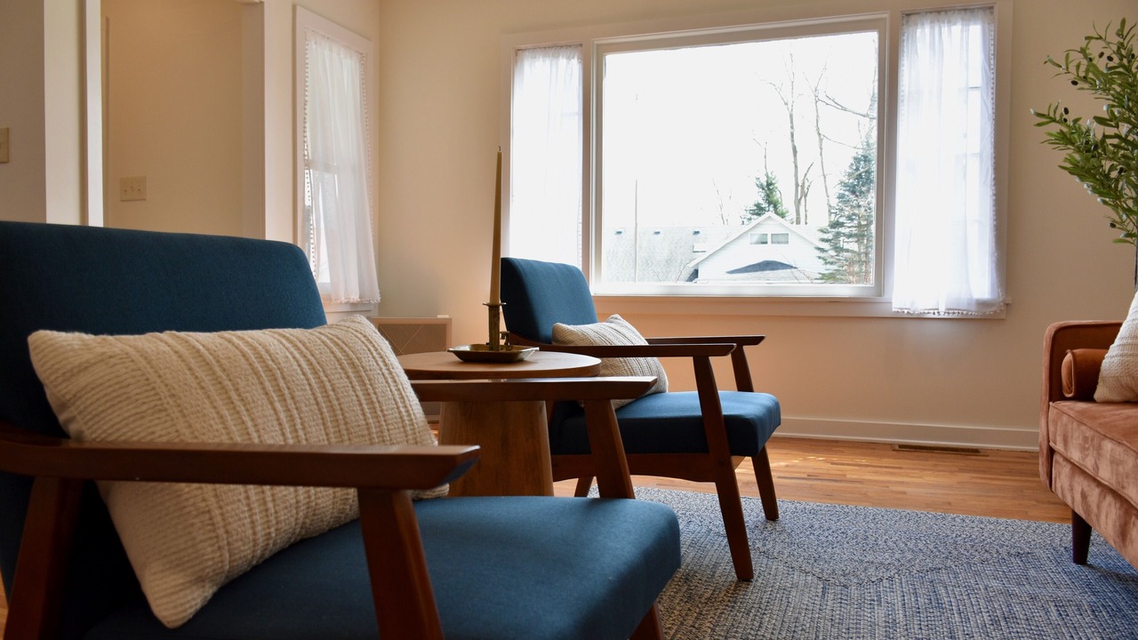Photo of Livingroom in West End