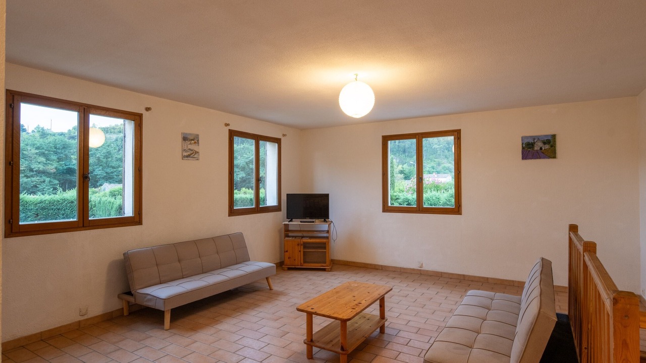 Photo of Livingroom in Chambonas