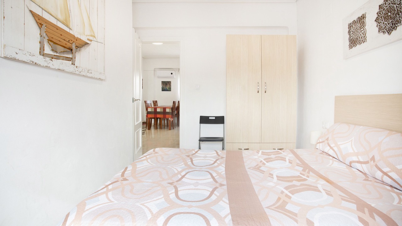 Photo of Bedroom in Benicalap