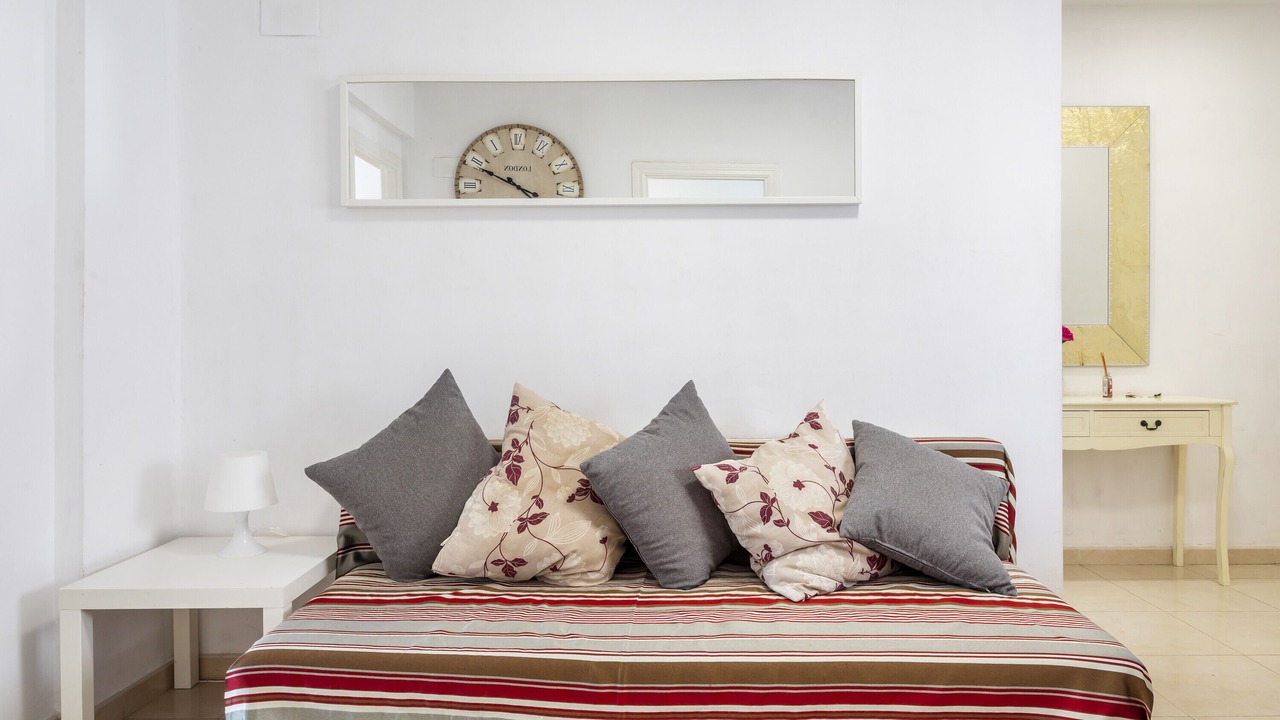 Photo of Bedroom in Benicalap