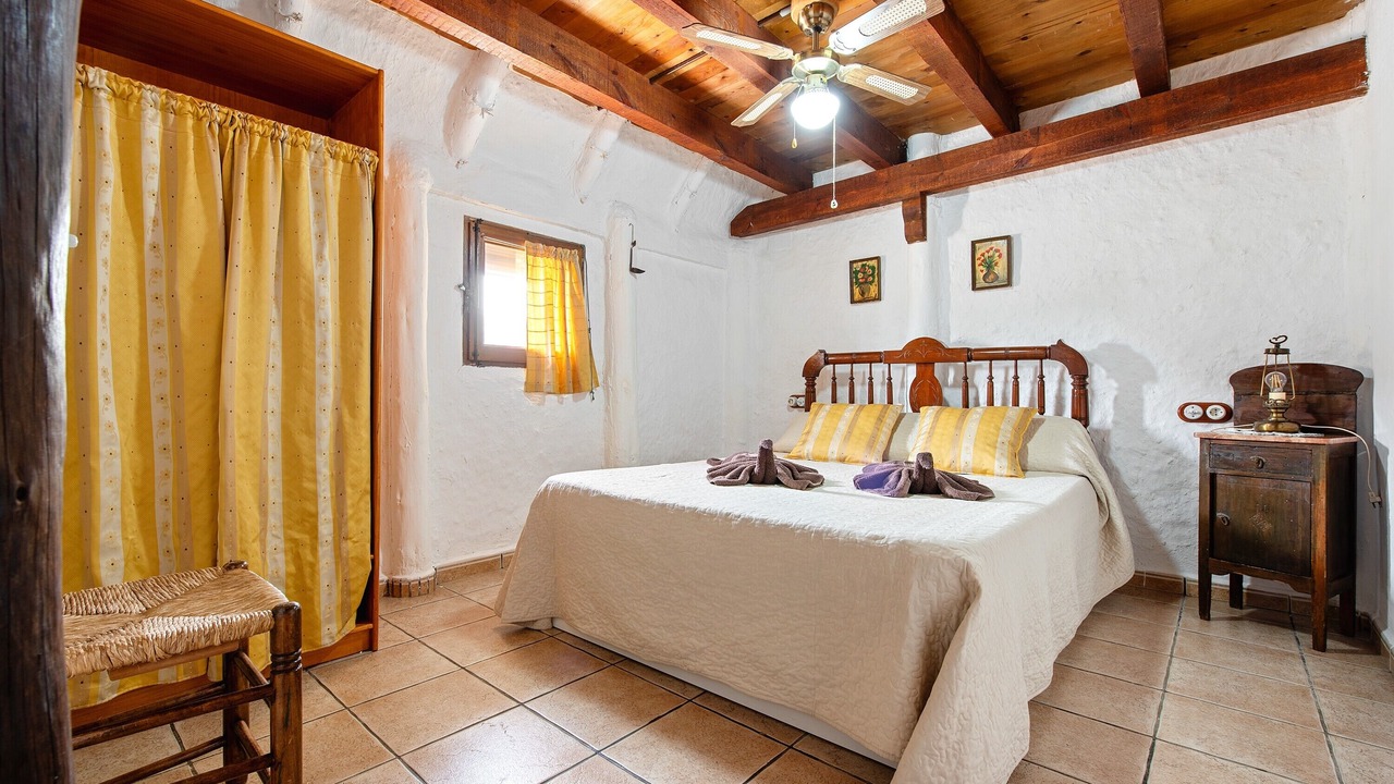 Photo of Bedroom in Deltebre