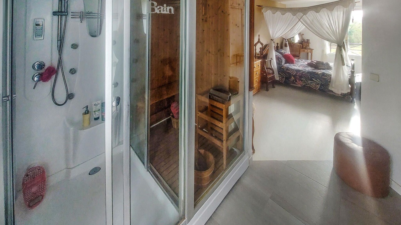 Photo of Bathroom in Le Vaumain