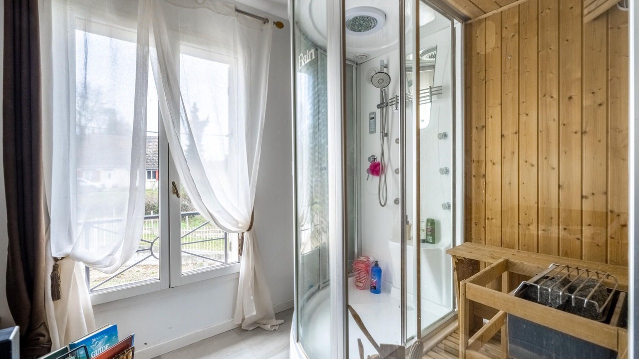 Photo of Others in Le Vaumain