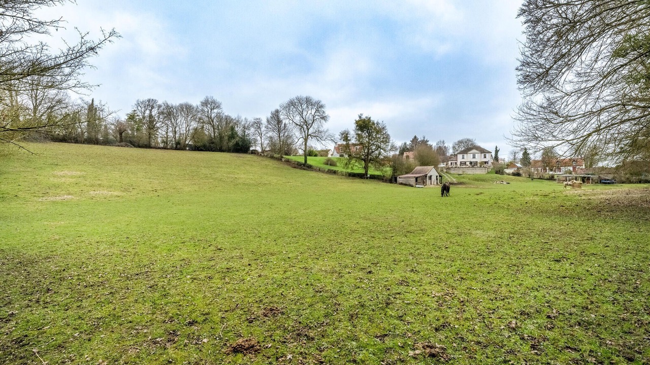 Photo of Others in Le Vaumain