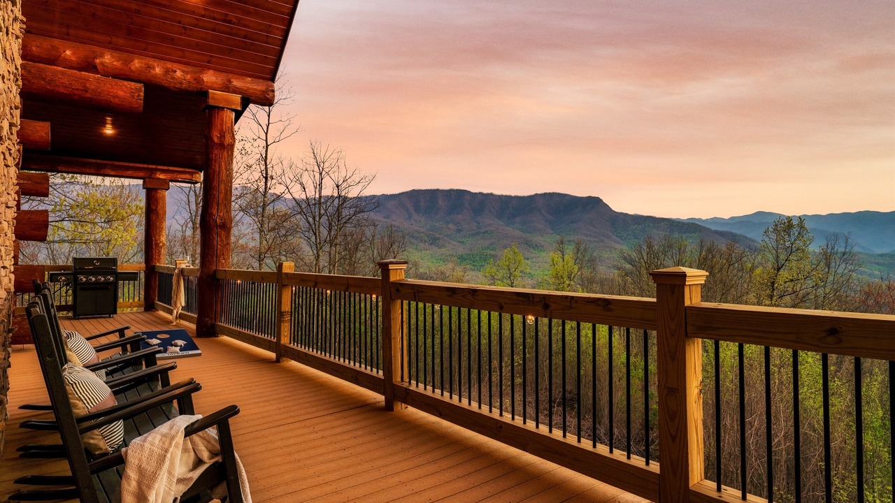 Photo of Patio Balcony in Pittman Center