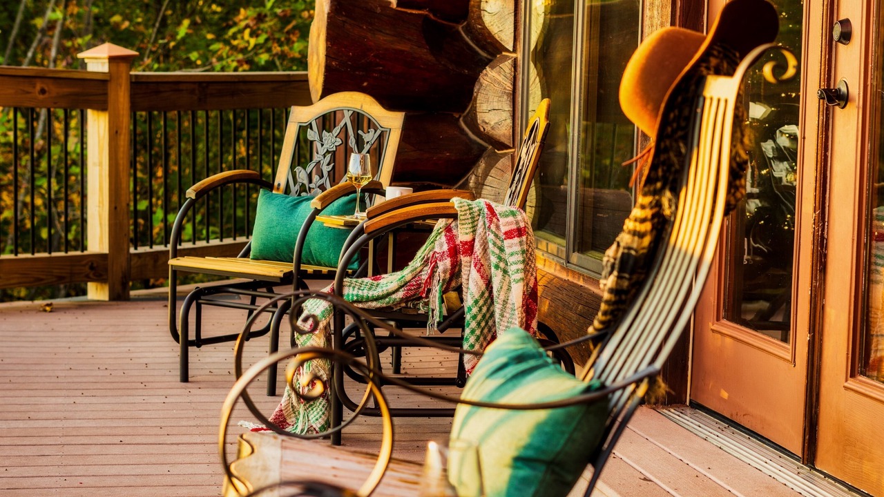 Photo of Patio Balcony in Pittman Center