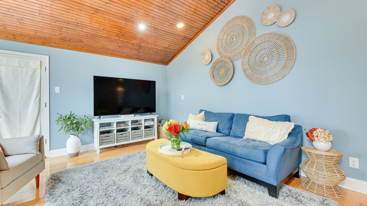 Photo of Livingroom in Bowling Green