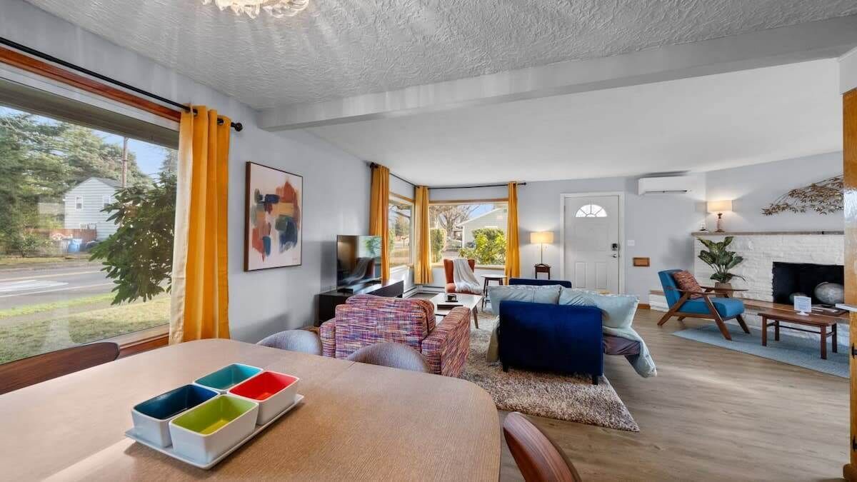 Photo of Others in Vancouver