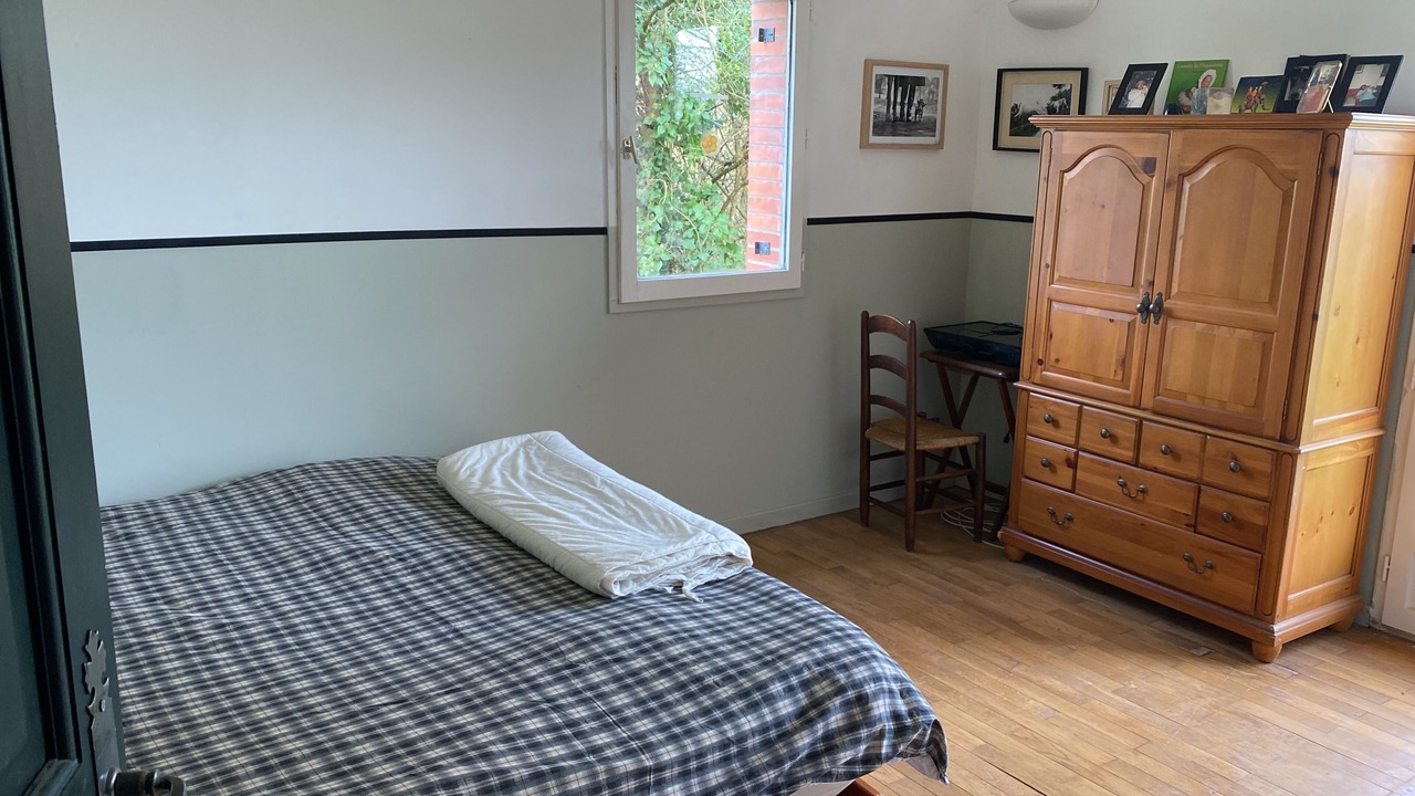 Photo of Bedroom in Chailly-en-Gatinais