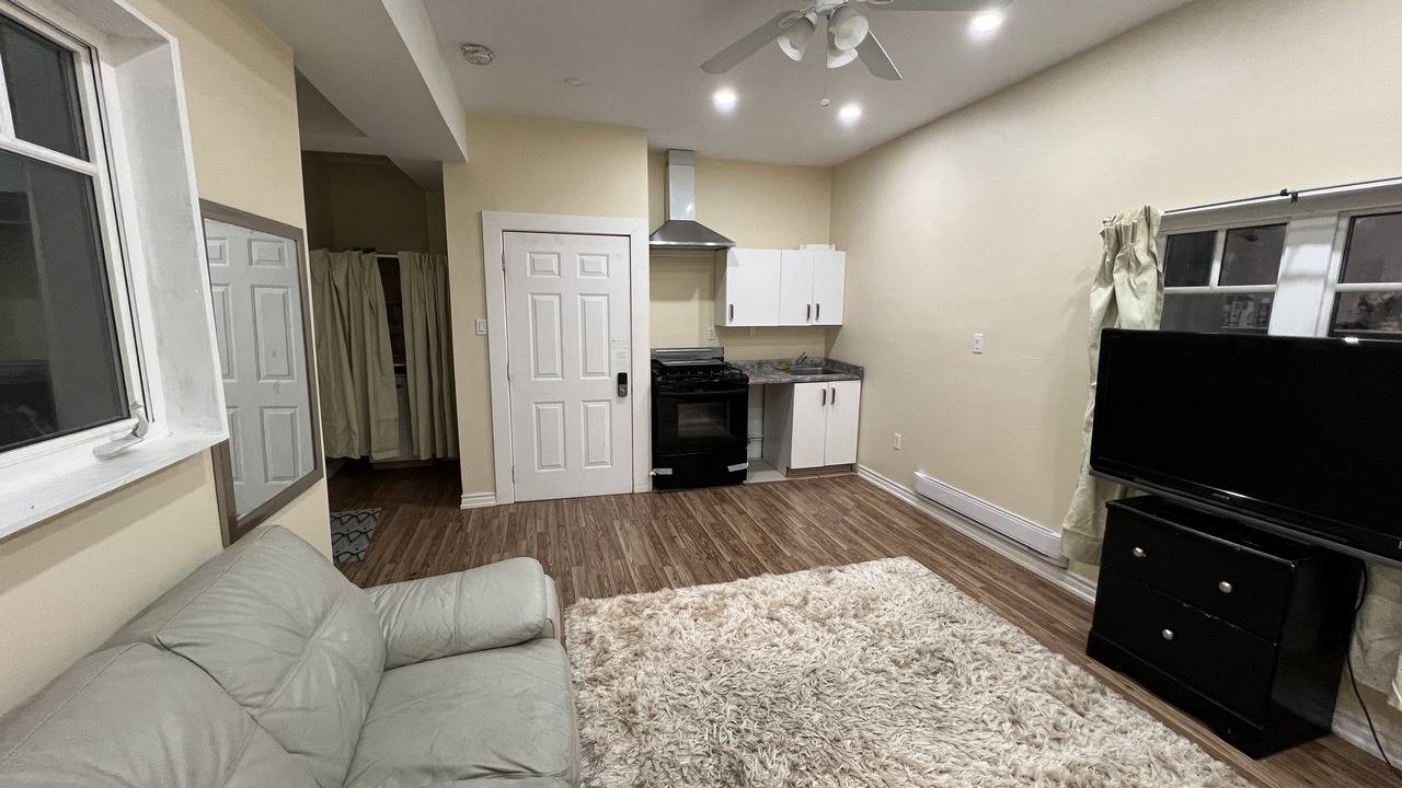 Photo of Livingroom in Sharon