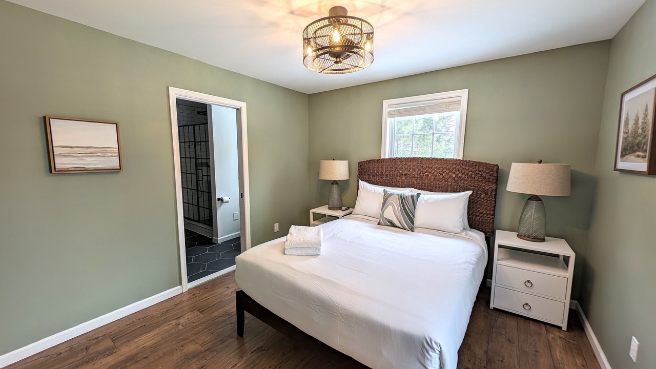 Photo of Bedroom in Lake George