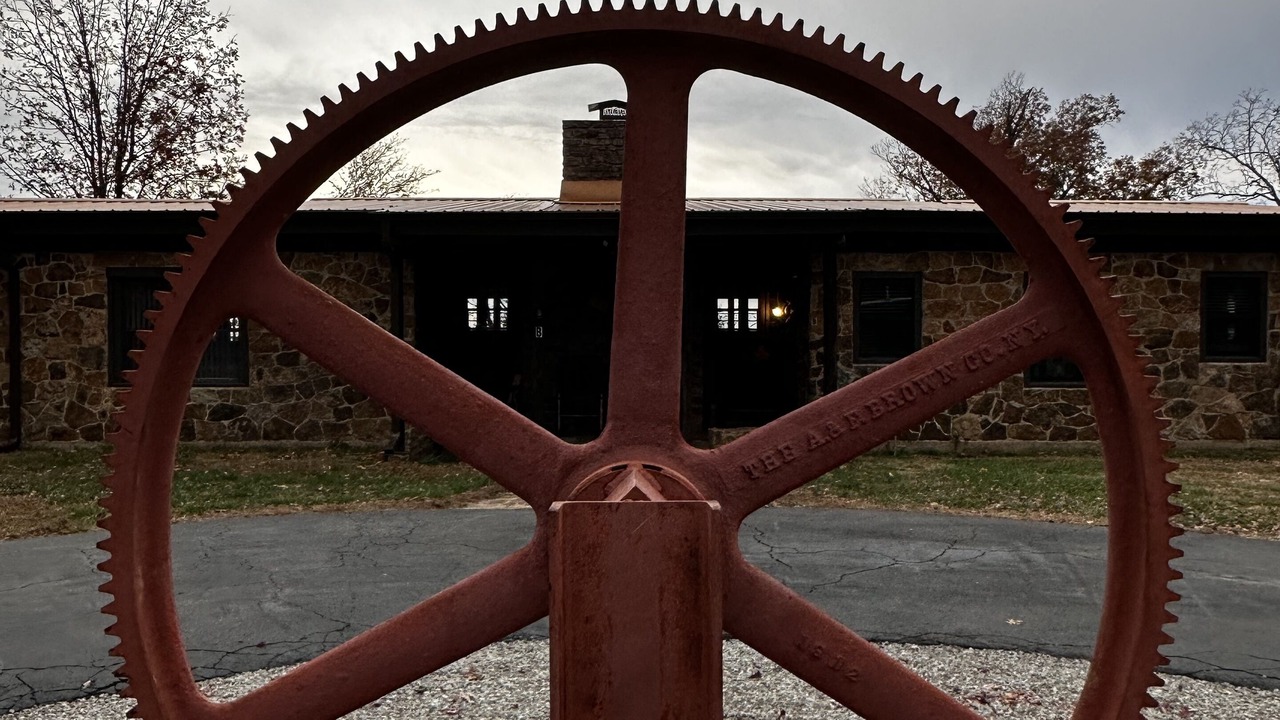 Photo of Outdoor in Clarksville