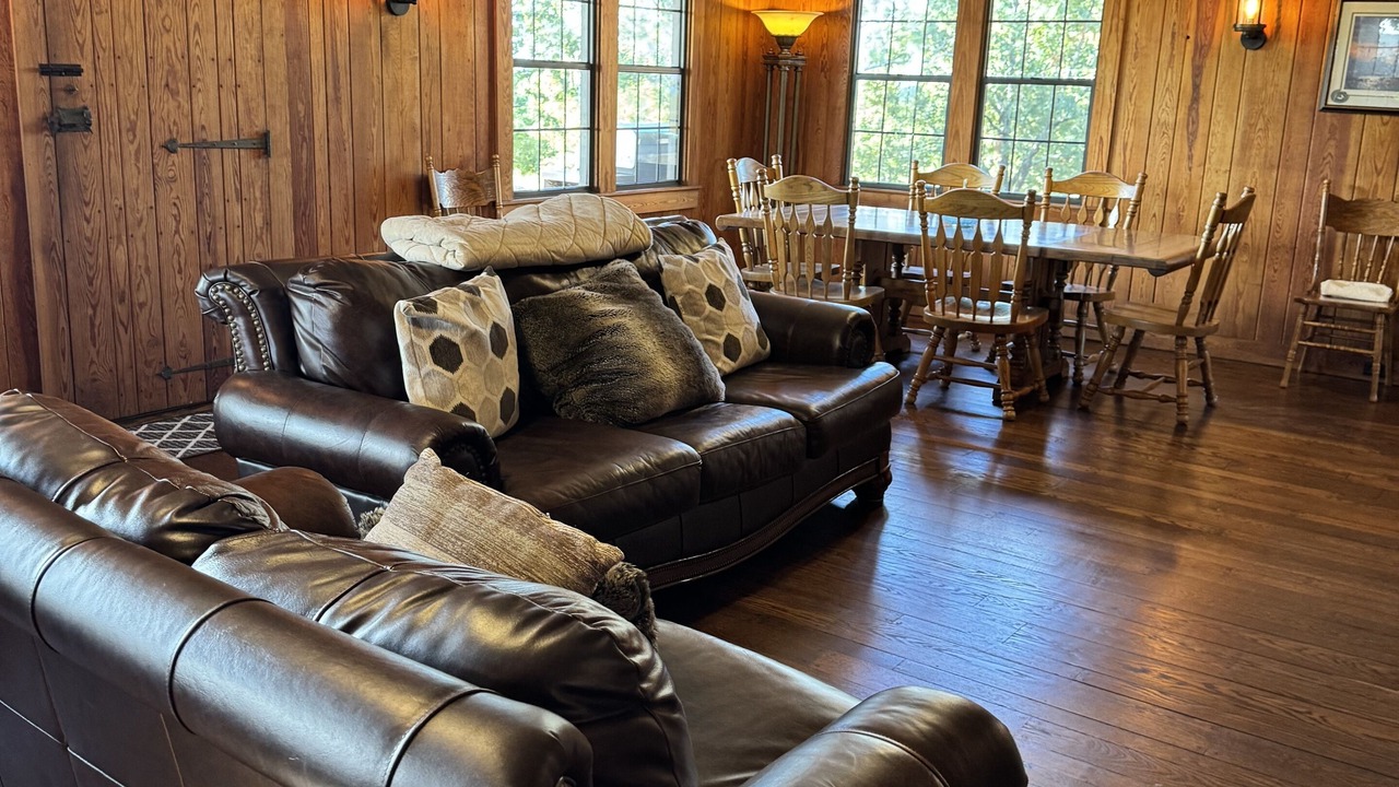 Photo of Livingroom in Clarksville