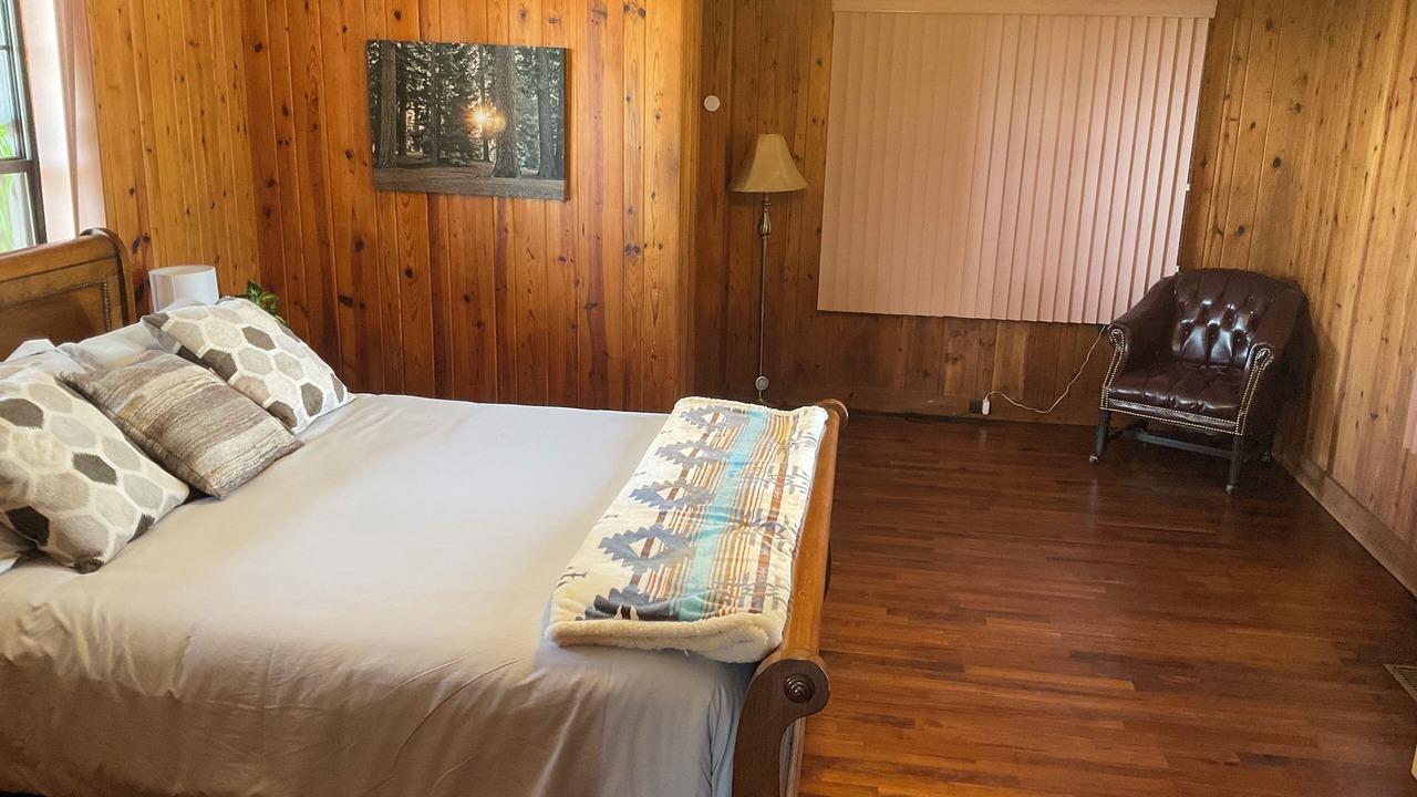 Photo of Bedroom in Clarksville