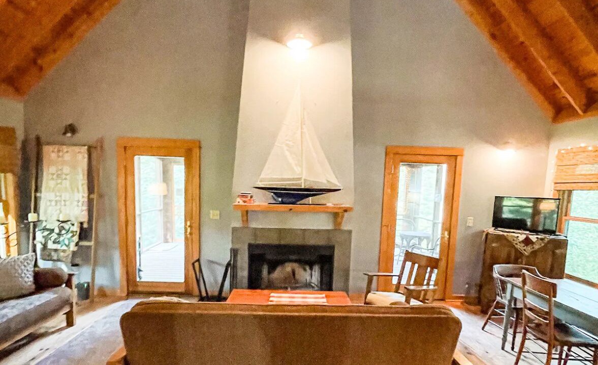 Photo of Livingroom in Herbster