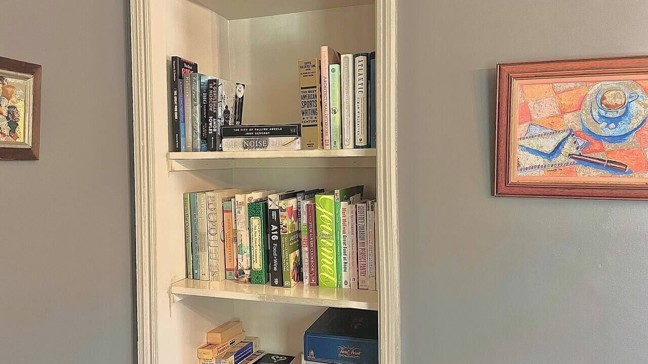 Photo of Others in Lee