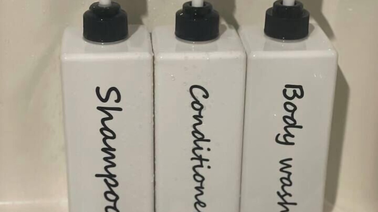 Photo of Others in Lee