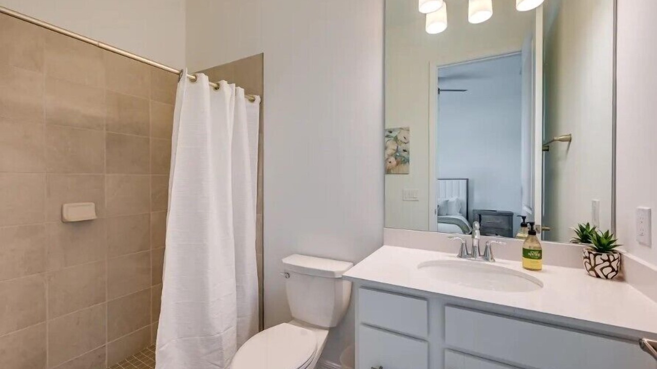 Photo of Bathroom in Immokalee