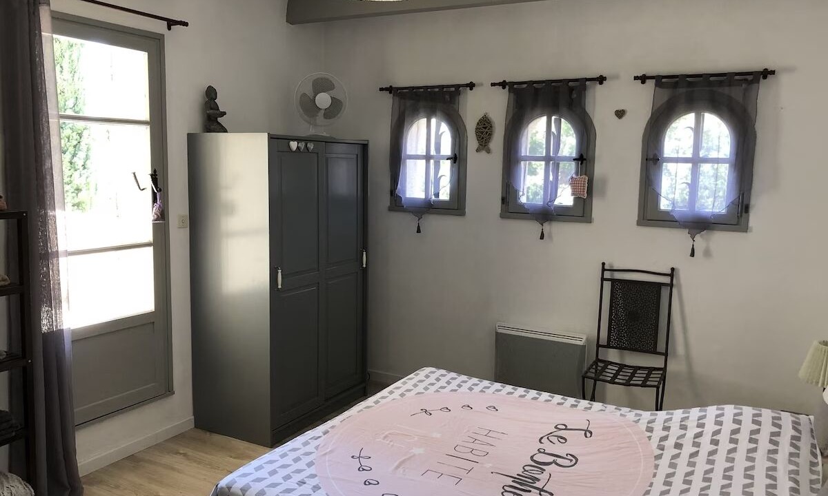 Photo of Bedroom in Mejannes-le-Clap