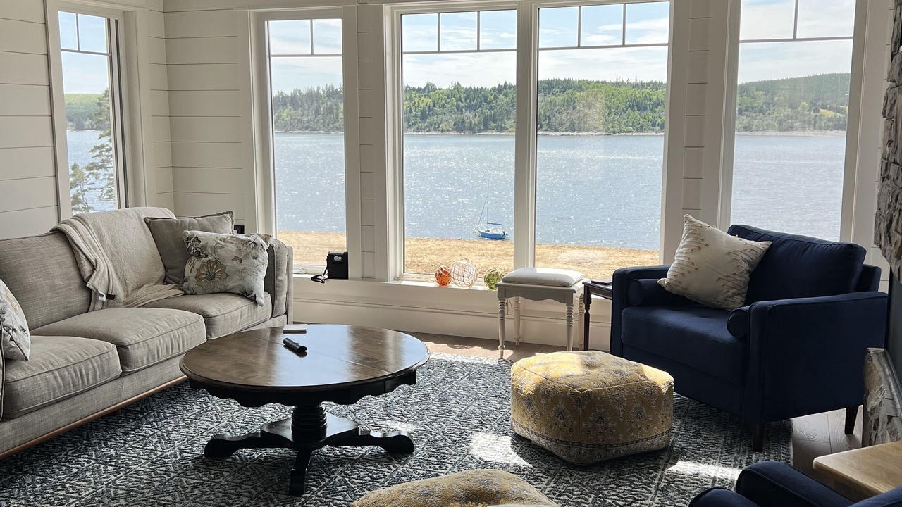 Photo of Livingroom in Port Hilford