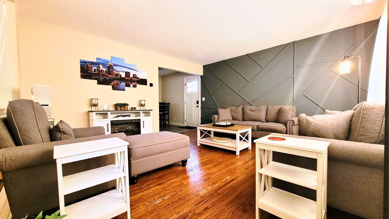 Photo of Livingroom in Richfield