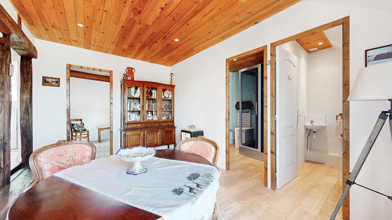 Photo of Bedroom in Nouan-sur-Loire