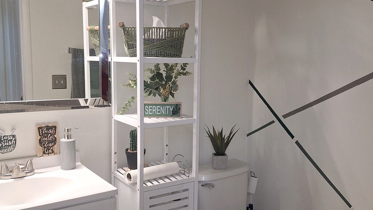 Photo of Bathroom in Sunrise Manor