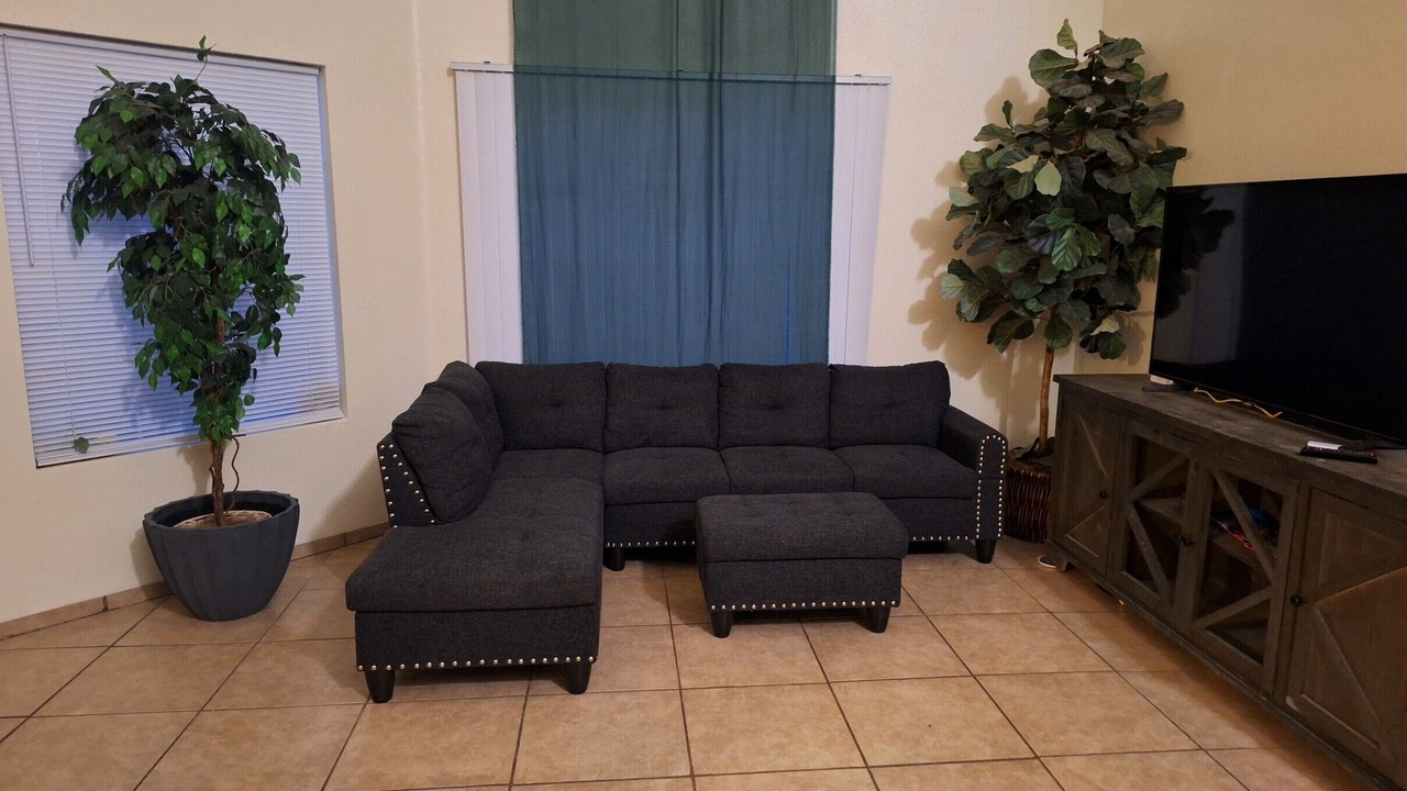Photo of Livingroom in Sunrise Manor