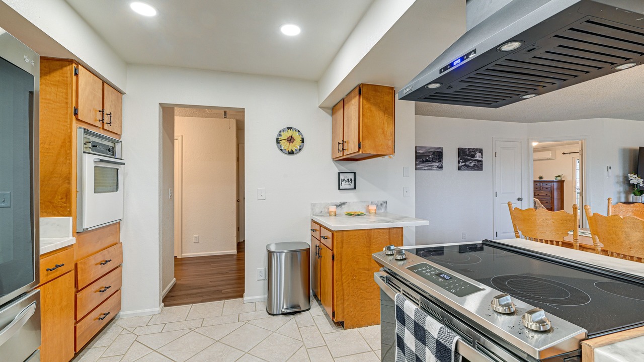 Photo of Kitchen in Roseburg