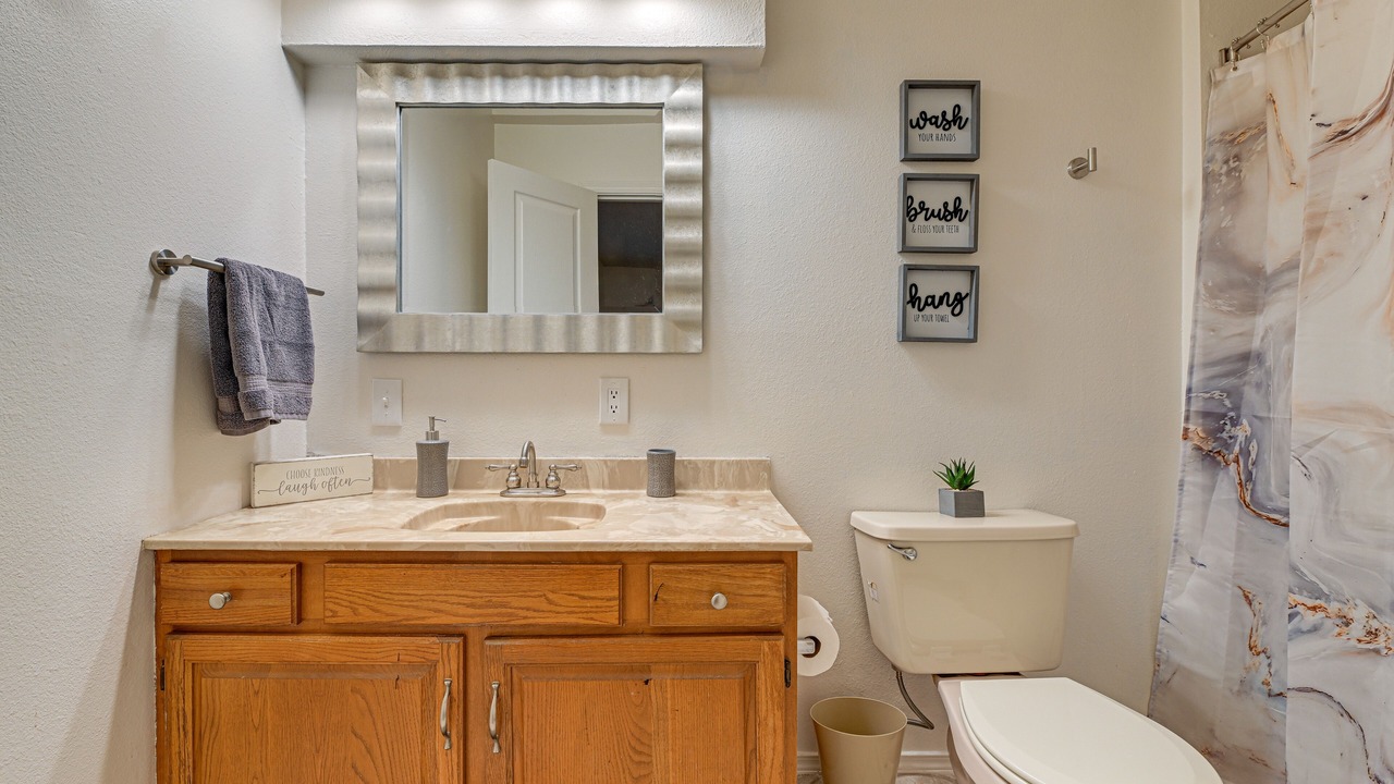 Photo of Bathroom in Roseburg